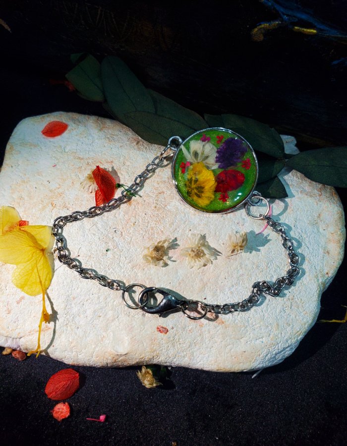 Mehr-e-Masarrat Bracelet