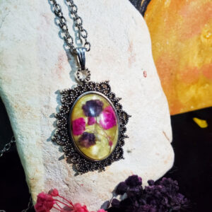 Naqsh-e-Bahar Pendant