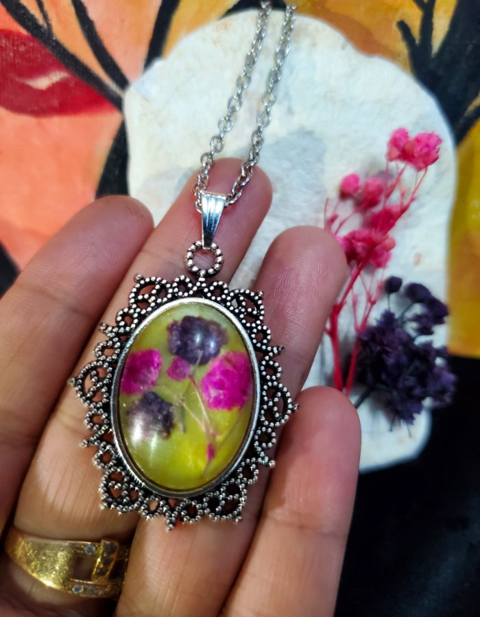 Naqsh-e-Bahar Pendant