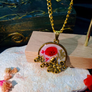 Nazm-e-Crimson Pendant