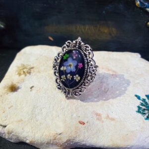 Raaz-e-Rang Floral Ring