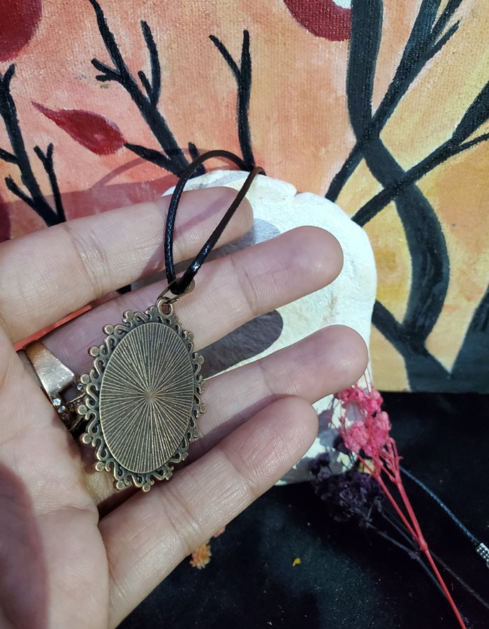 Raqs-e-Shaam o Gul Pendant