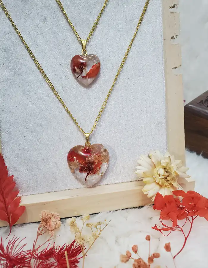Resin Pendant Set - HeartBloom