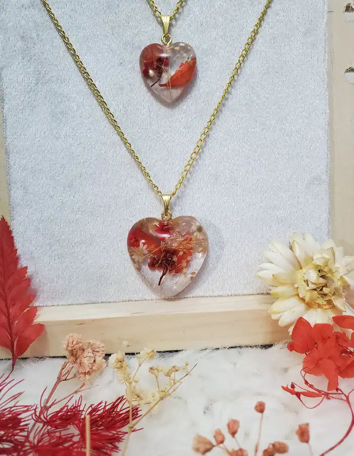 Resin Pendant Set - HeartBloom