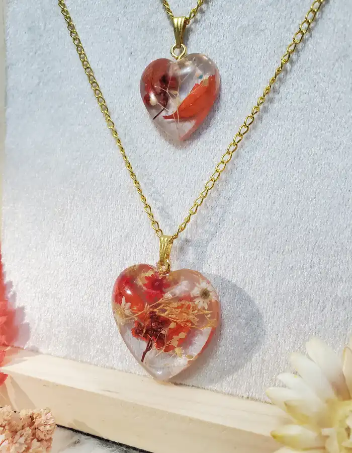 Resin Pendant Set - HeartBloom