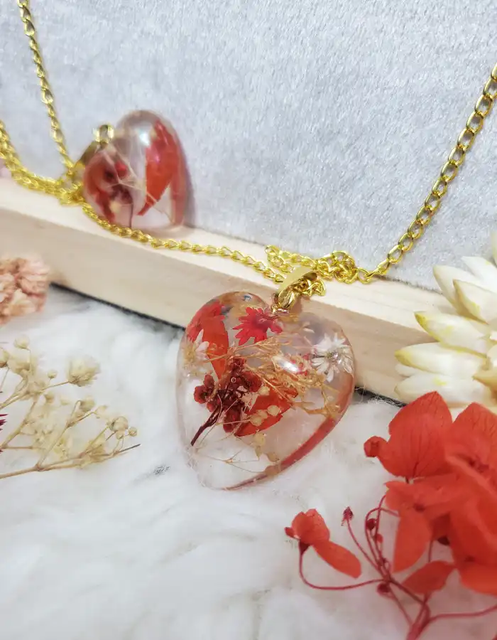 Resin Pendant Set - HeartBloom