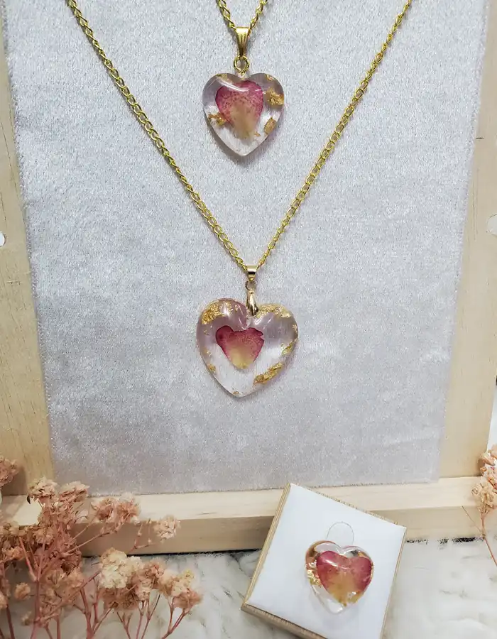 Resin Made Jewellery Set - Pendants & Ring