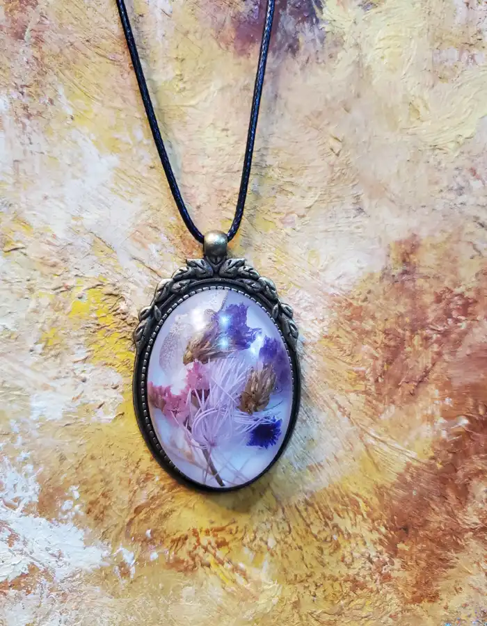 Resin Pendant - The Garden of Stillness