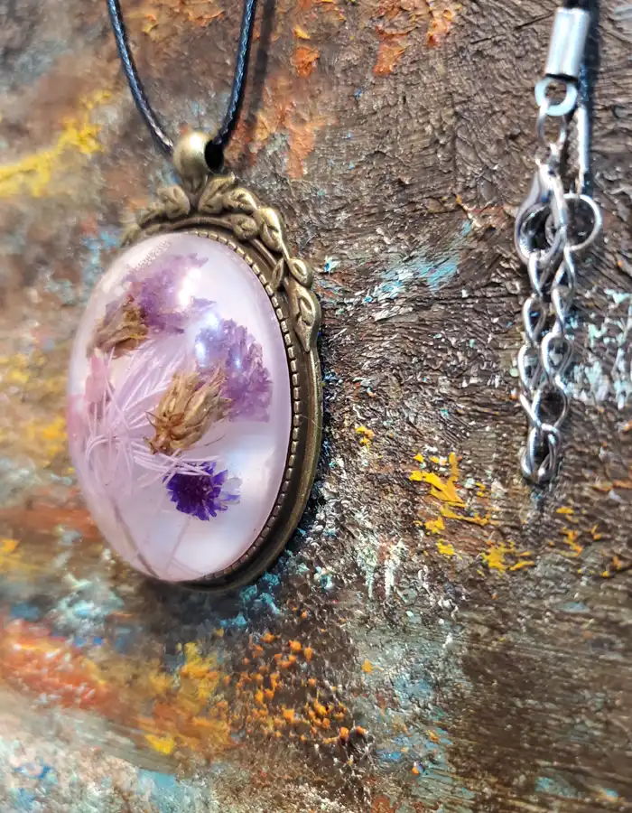 Resin Pendant - The Garden of Stillness