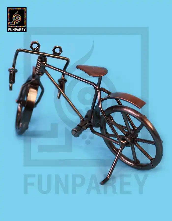 Retro Bike Desk Sculpture – Metallic Cycle 2