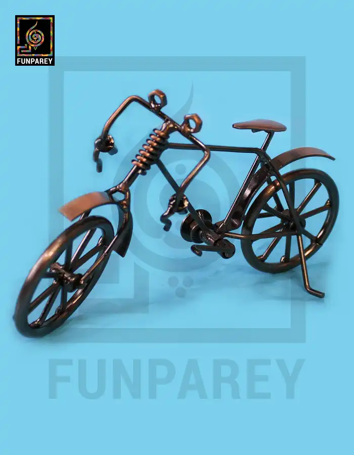 Retro Bike Desk Sculpture – Metallic Cycle 2