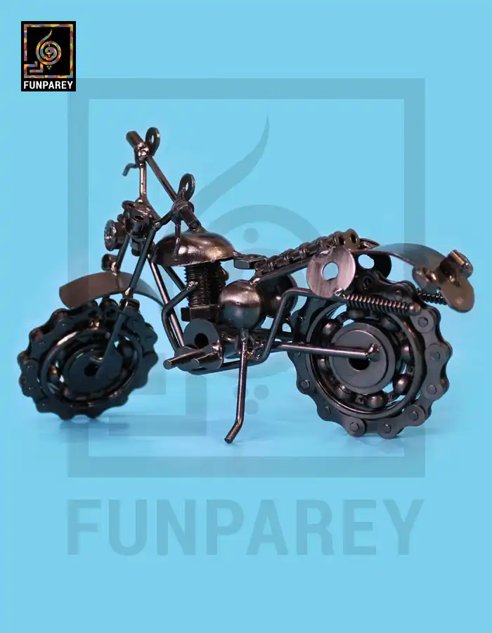 Retro Bike Desk Sculpture – Metallic Scrambler