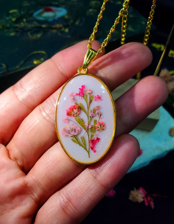 Ruh-e-Gulistan Pendant