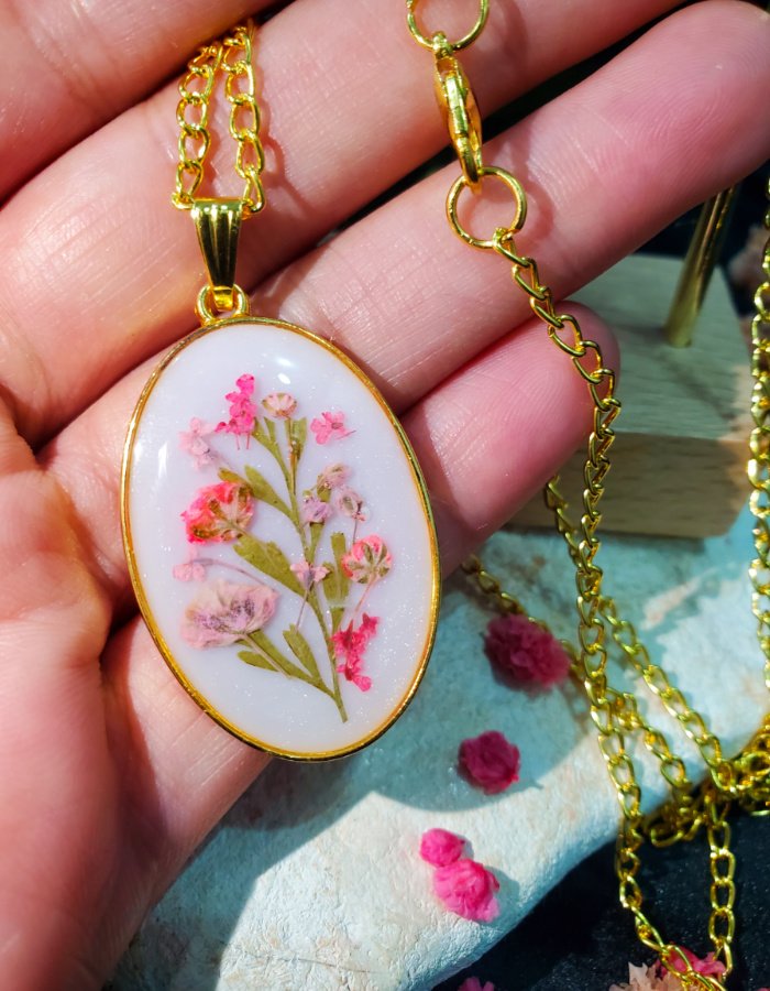 Ruh-e-Gulistan Pendant