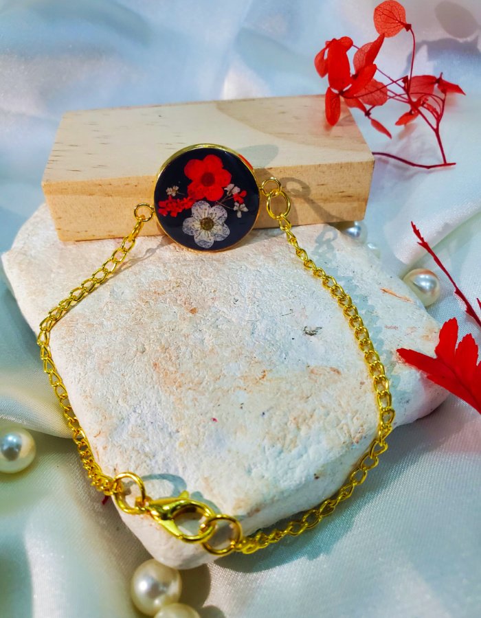 Scarlet Eden Bracelet