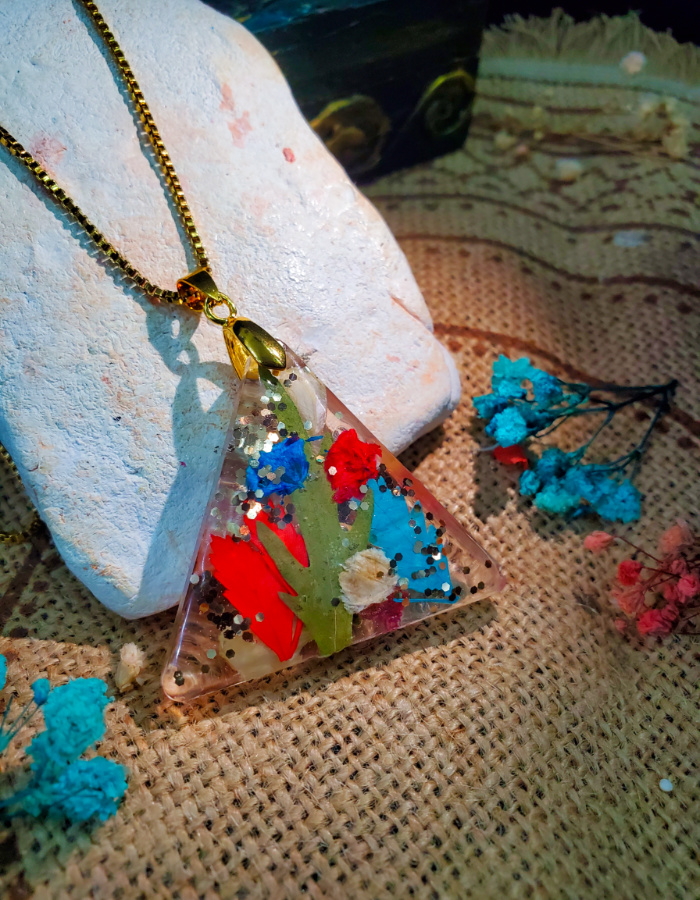 Seh Kona-e-Gul Basta Pendant